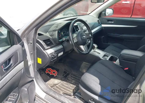 2010 Subaru Outback 2.5I Premium из США, поврежденный, VIN 4S4BRBGCXA3314146